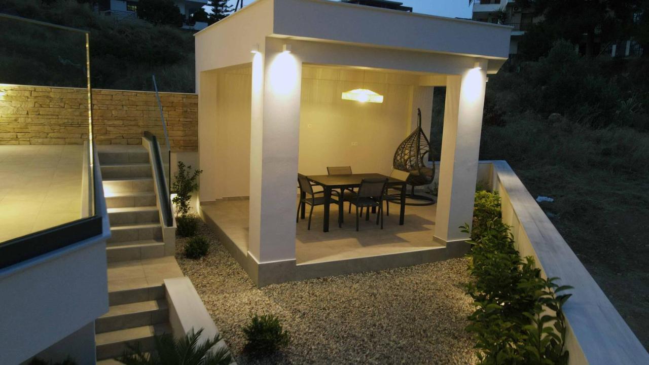 Elia Luxury Residence Chalkís Esterno foto